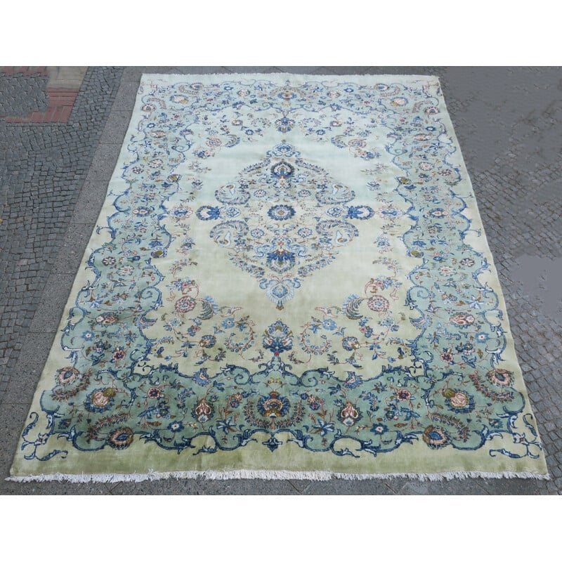 Large Mid-Century Pistachio Coloured Aubusson Kashan Carpet 1960