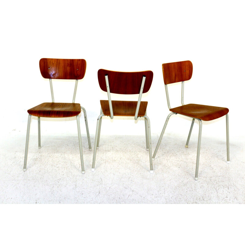 Juego de 3 sillas escolares vintage Suecia 1950