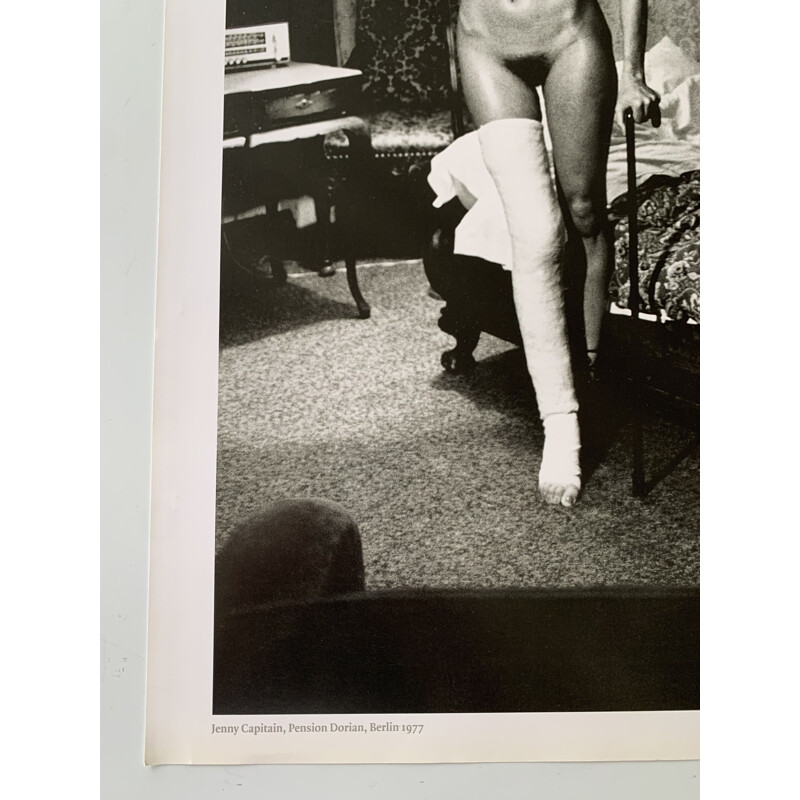 Photographie vintage Helmut Newton SUMO - Jenny Capitain, Pension Dorian, Berlin 1977