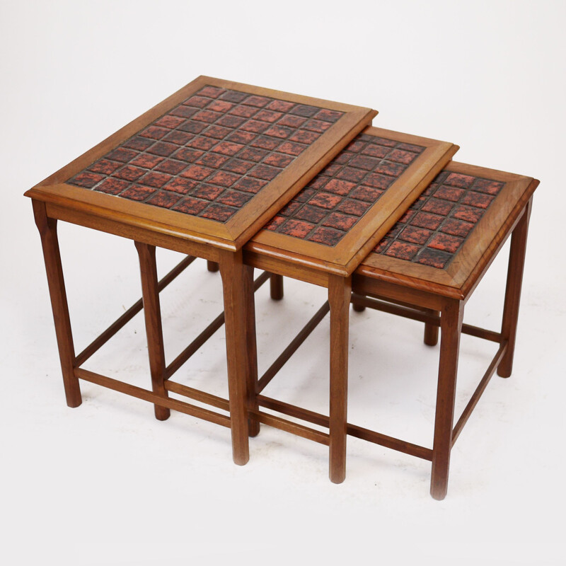 Vintage nesting tables with red check top, Danish 1970