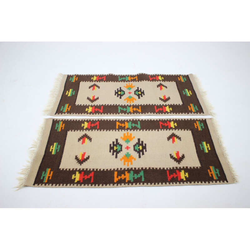Coppia di tappeti vintage in lana Kilim 1960