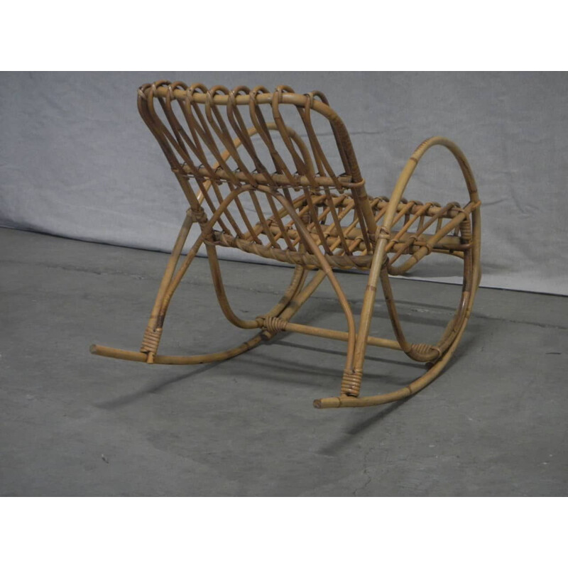 Vintage rocking chair for children 