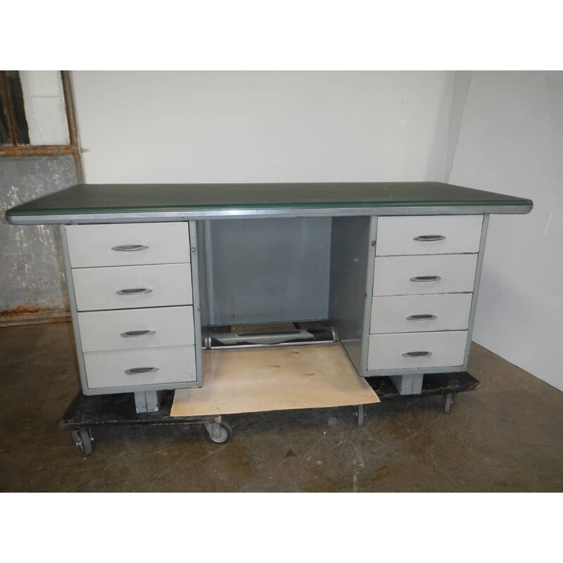 Mesa de vintage branca em ferro e pele verde