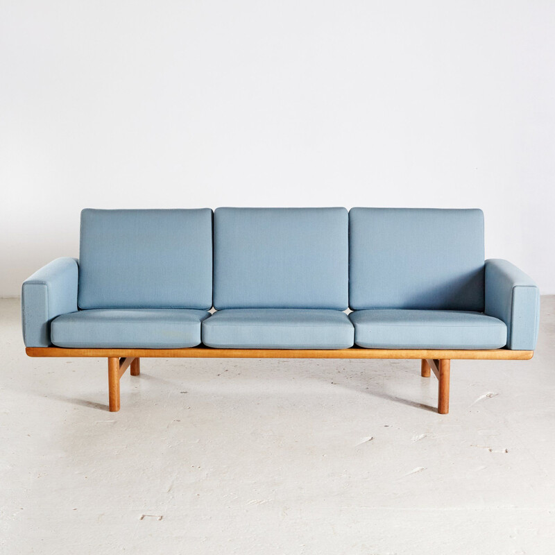 Vintage sofa model GE 2363 van Hans J. Wegner voor Getama 1950