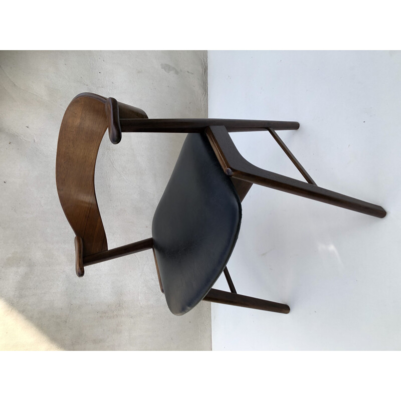 Vintage armchair model 32 by Kai Kristiansen