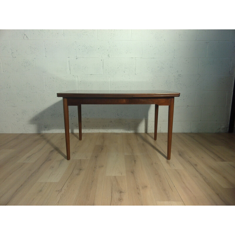 Scandinavian dining table in mahogany - 1960s