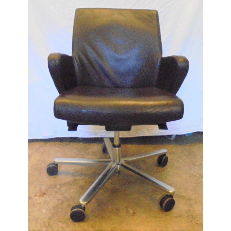 Vintage leather office chair Italy 2000s