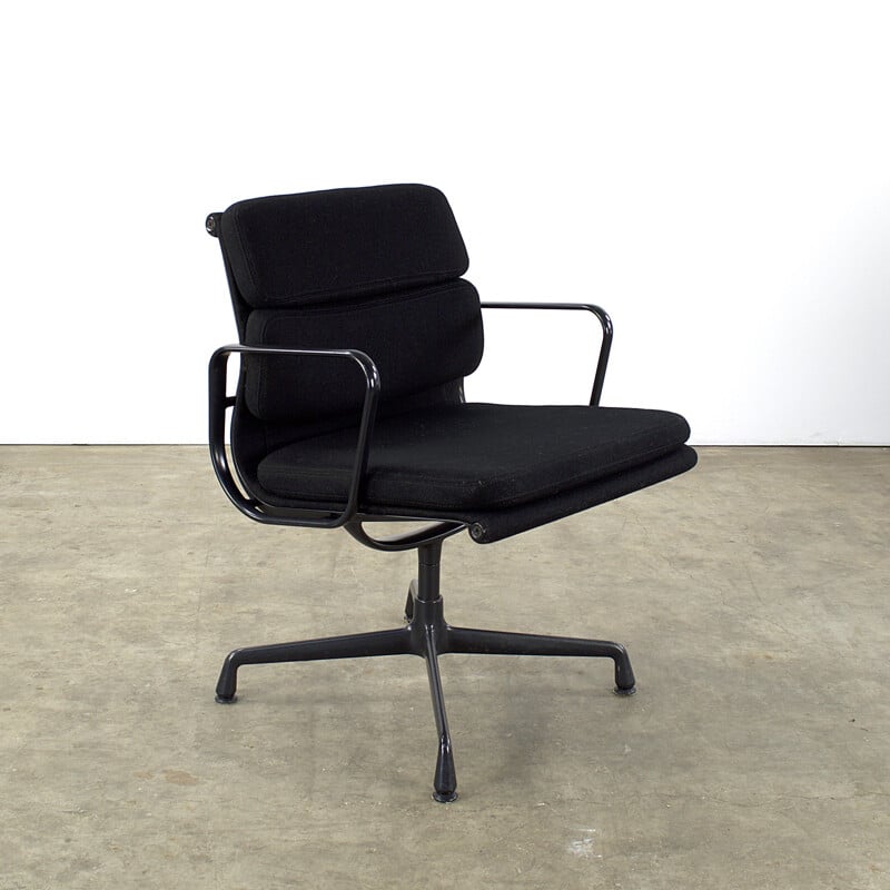 Vitra "EA217" office chair in metal and black fabric, Charles EAMES - 1990s