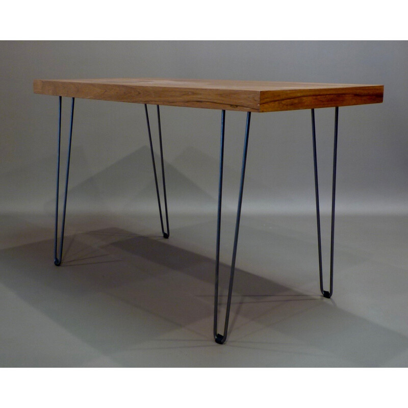 Scandinavian table in rosewood with hairpin legs - 1950s