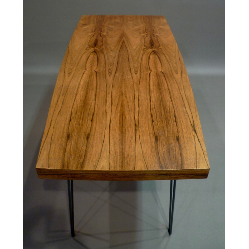 Scandinavian table in rosewood with hairpin legs - 1950s