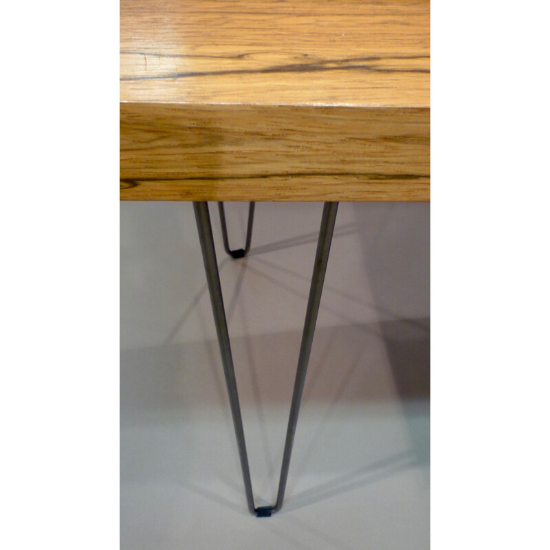 Scandinavian table in rosewood with hairpin legs - 1950s