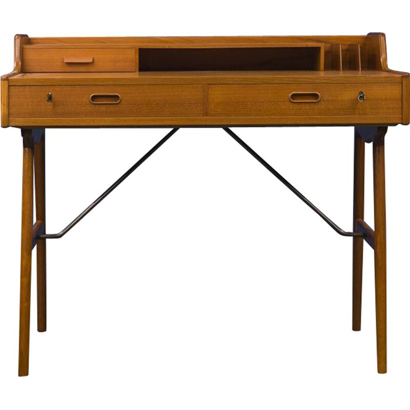 Mesa de teca Vintage modelo 56 por Arne Wahl Iversen, Dinamarca 1961