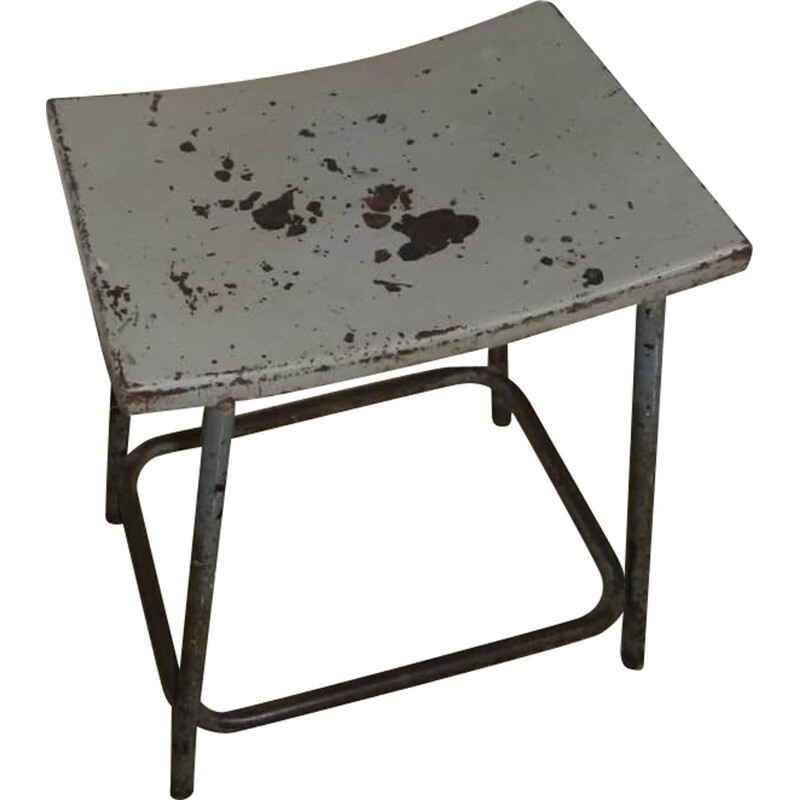 Tabouret vintage en fer avec vernis