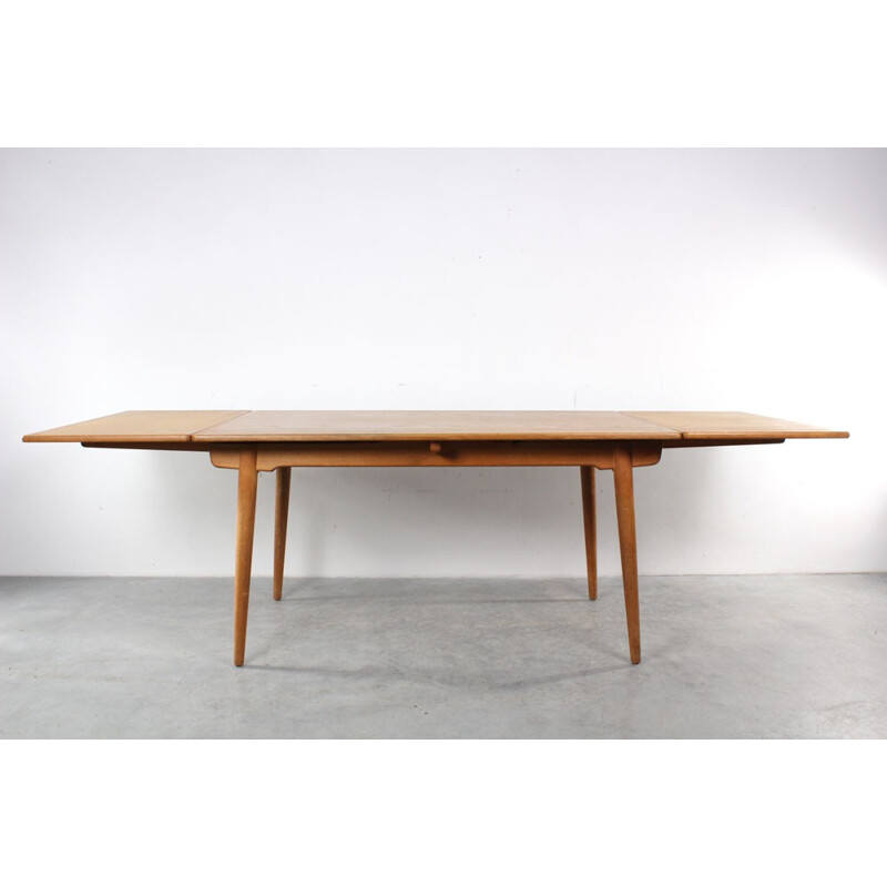 Scandinavian Andreas Tuck "AT312" extendable table in oak, Hans WEGNER - 1960s