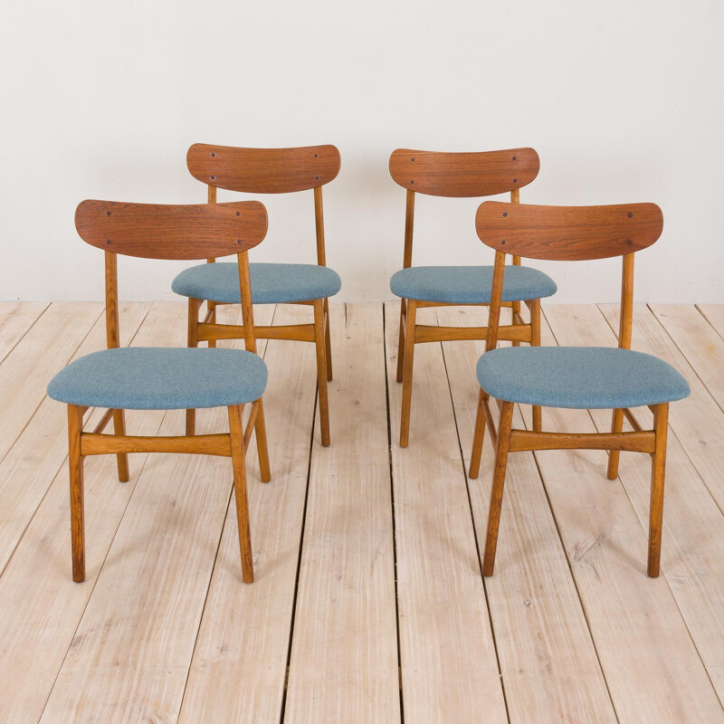 Ensemble 4 chaises vintage tapissées de laine Danemark 1960