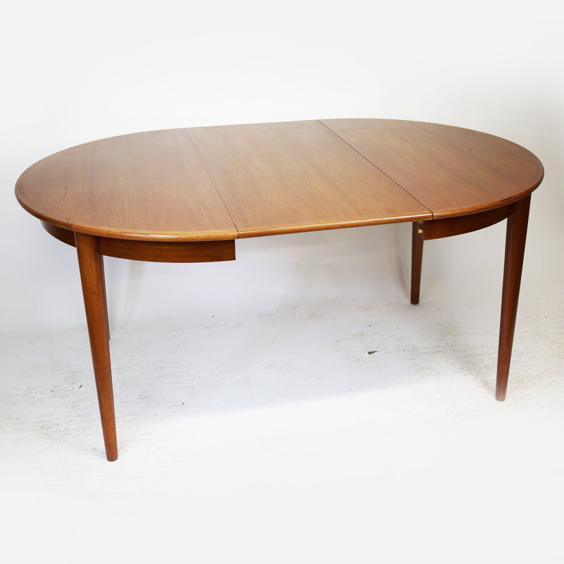 Danish Teak Round Extending Dining Table by Skovmand & Andersen, 1960s