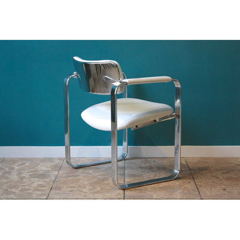 Set of four white Mobel Italia chairs in metal, Eero AARNIO - 1968