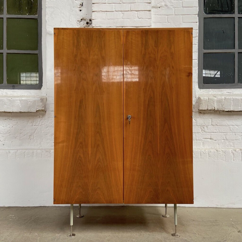 Armoire vintage de Jitona 1960