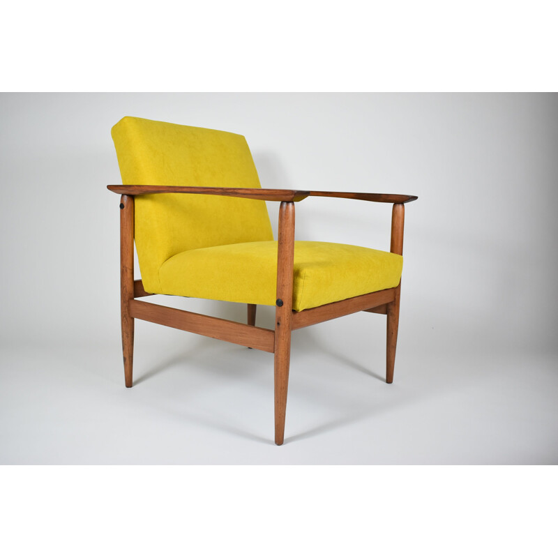 Vintage yellow armchair type 300-190 by Radomsko 1970