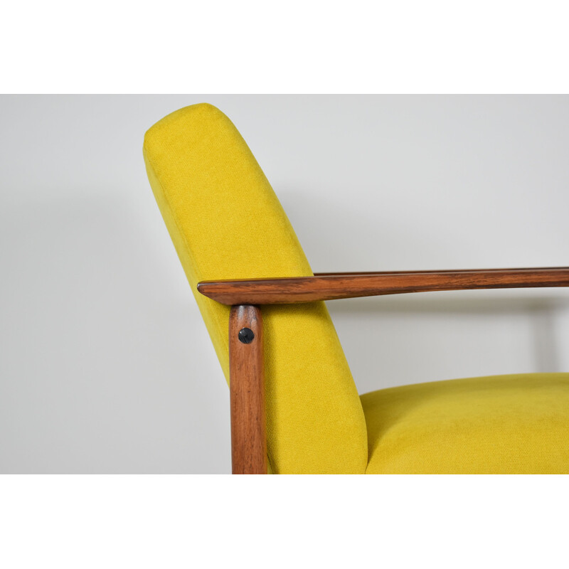 Vintage yellow armchair type 300-190 by Radomsko 1970