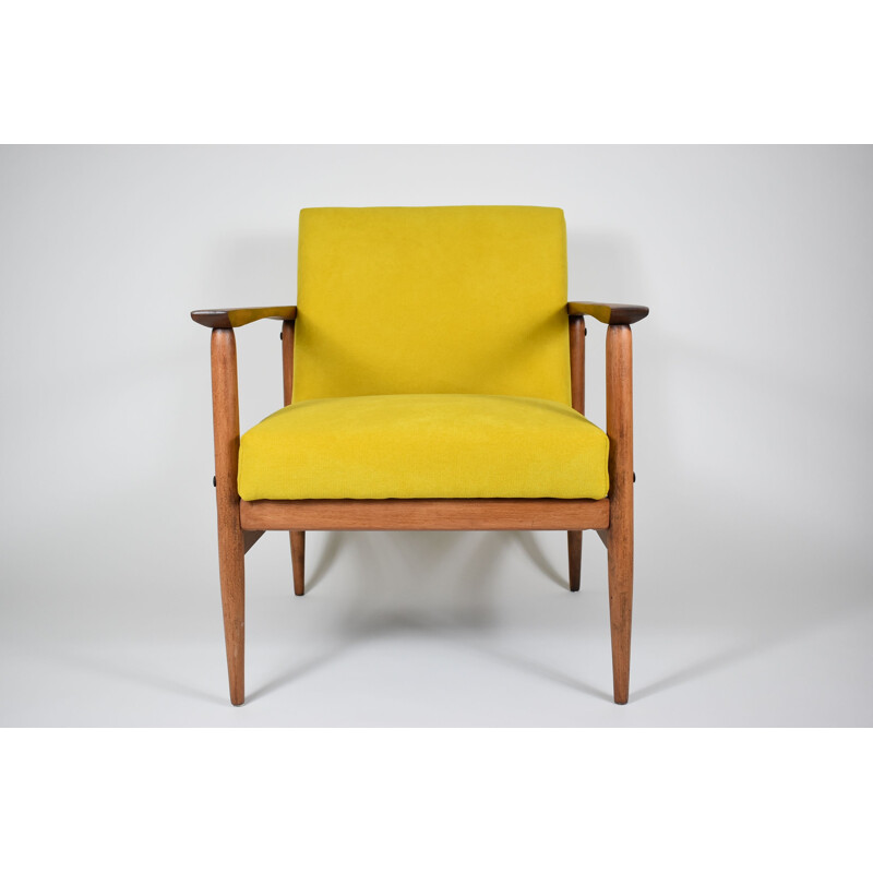 Vintage yellow armchair type 300-190 by Radomsko 1970