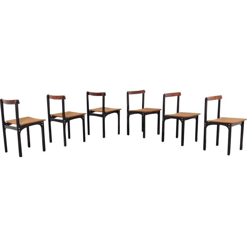 6 Black and brown vintage chairs