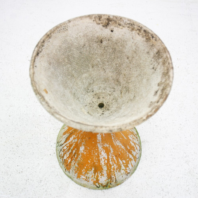 Eternit "Diabolo" flower pot in orange painted cement, Willy GUHL & Anton BEE - 1950