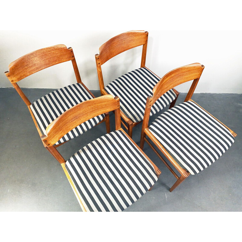 Ensemble de 4 chaises vintage Danemark 1960