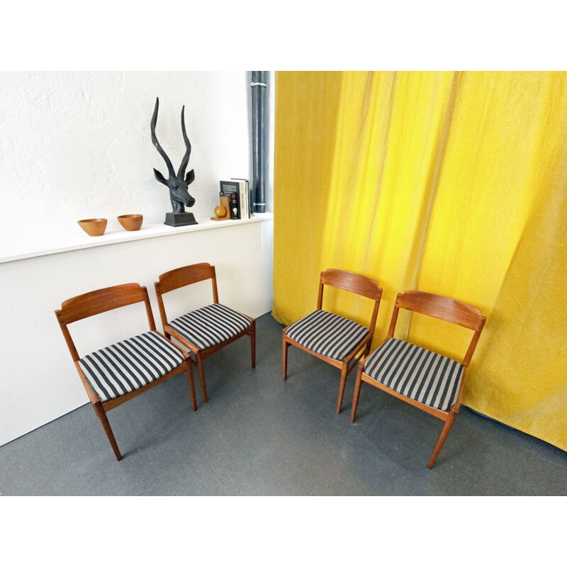 Set of 4 vintage chairs Denmark 1960s
