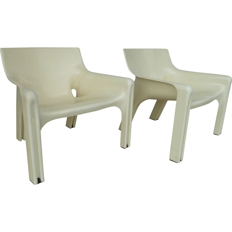 Artemide pair of armchairs "Vicario", Vico Magitretti - 1960s