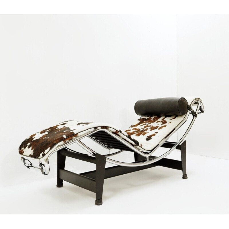 Vintage LC4 lounge chair by Le Corbusier for Cassina, pony skin