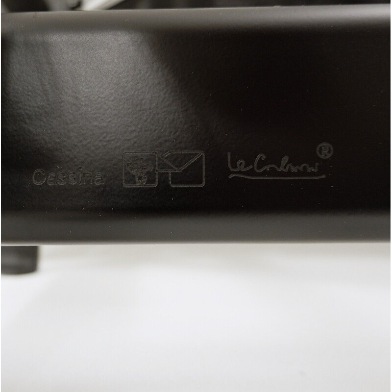 Chaise longue vintage LC4 Cassina Le Corbusier, peau de poney