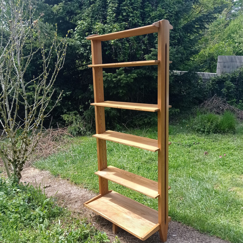 Vintage bookcase with 6 removable shelves