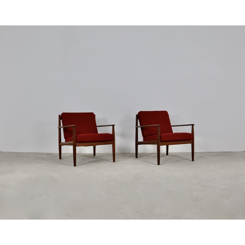 Vintage armchairs in wood and red fabric by Grete Jalk 1960s