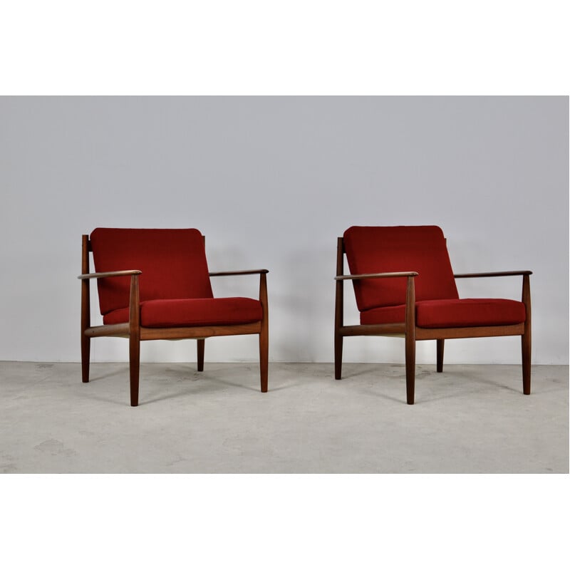 Vintage armchairs in wood and red fabric by Grete Jalk 1960s