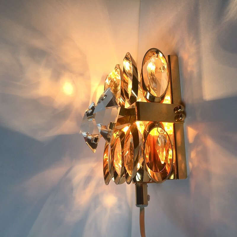 Vintage gilt brass and crystal wall lamp by Palwa, 1960