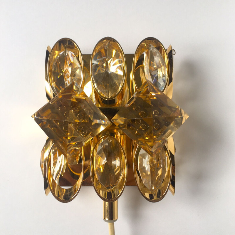 Lampada da parete vintage in ottone dorato e cristallo di Palwa, 1960