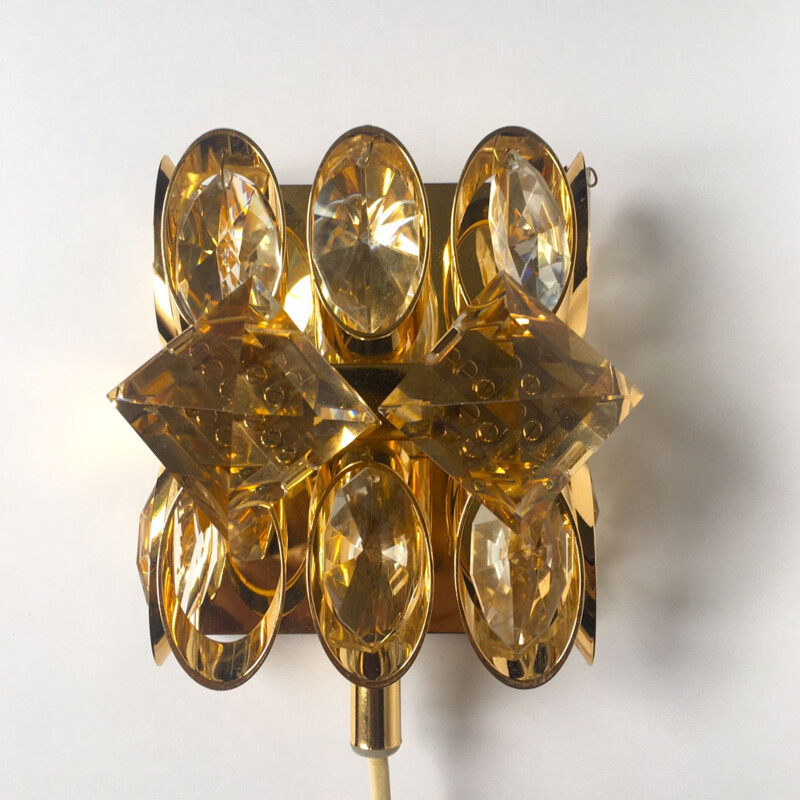 Vintage gilt brass and crystal wall lamp by Palwa, 1960