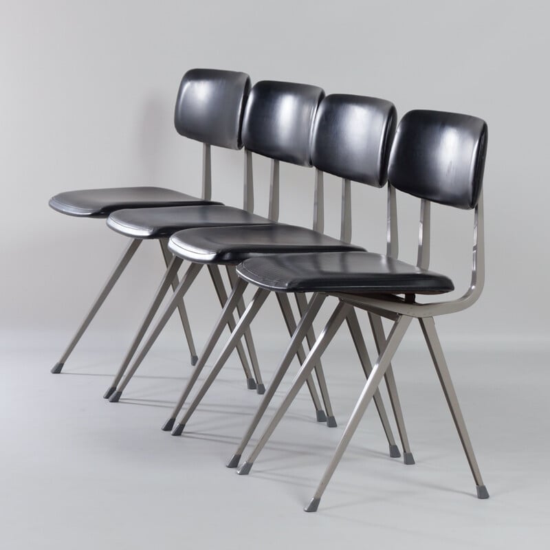 Set of 4 vintage Result Chairs by Friso Kramer and Wim Rietveld for Ahrend de Cirkel, 1960s 