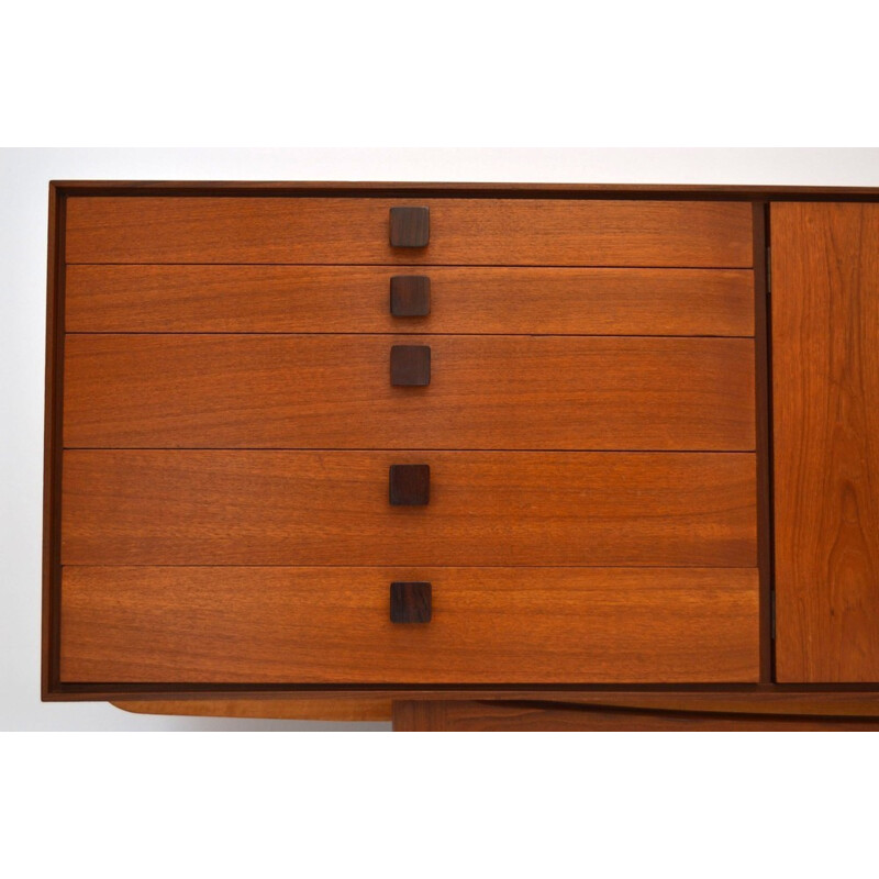 G-Plan sideboard in teak and rosewood, Kofod LARSEN - 1960s