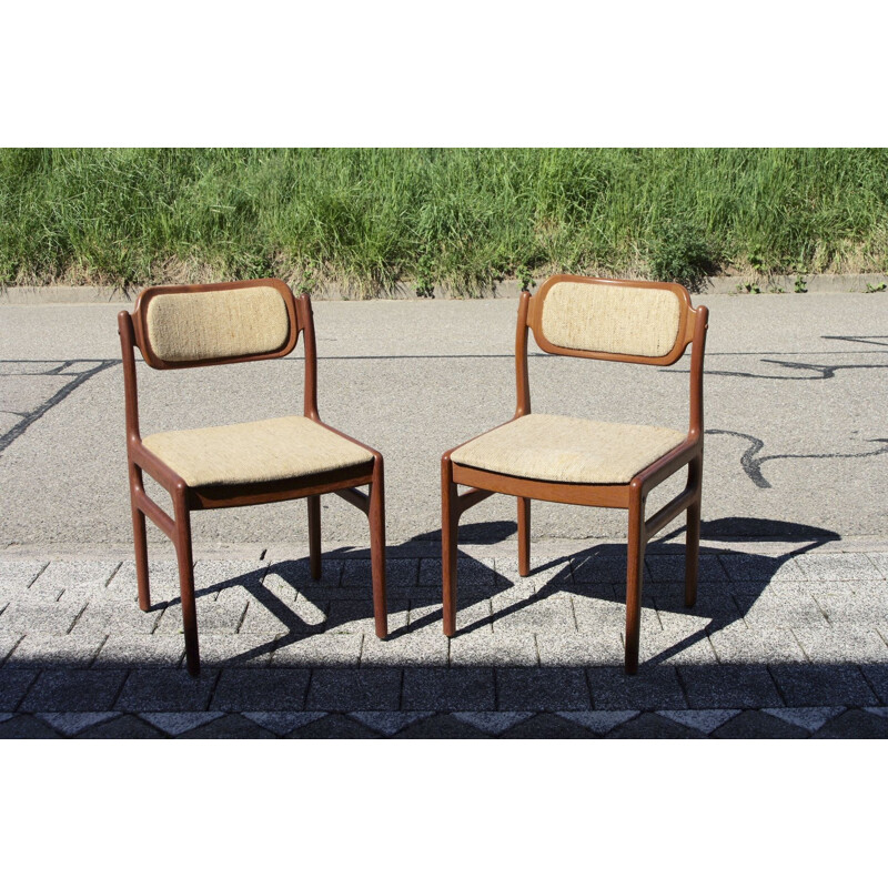 Vintage lounge chairs by Johannes Andersen 1960s