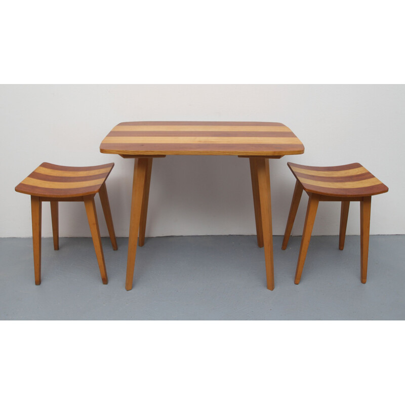 Ensemble de petite table vintage et de 2 tabourets 1950