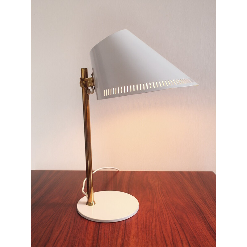 Lampe de bureau Idman blanche en laiton et métal, Paavo TYNELL - 1950