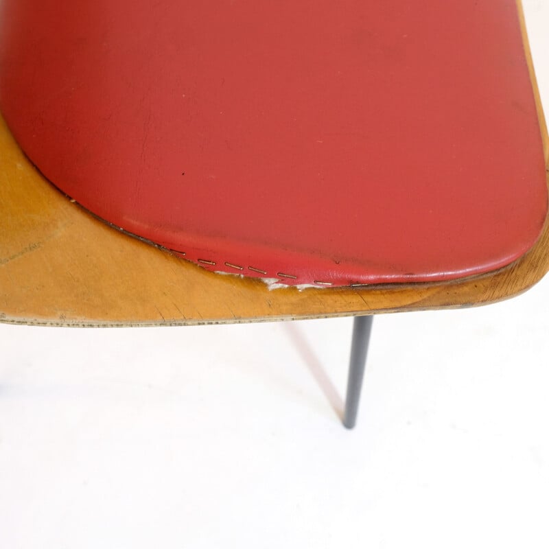 Chaise tonneau vintage  Pierre Guariche 1950s