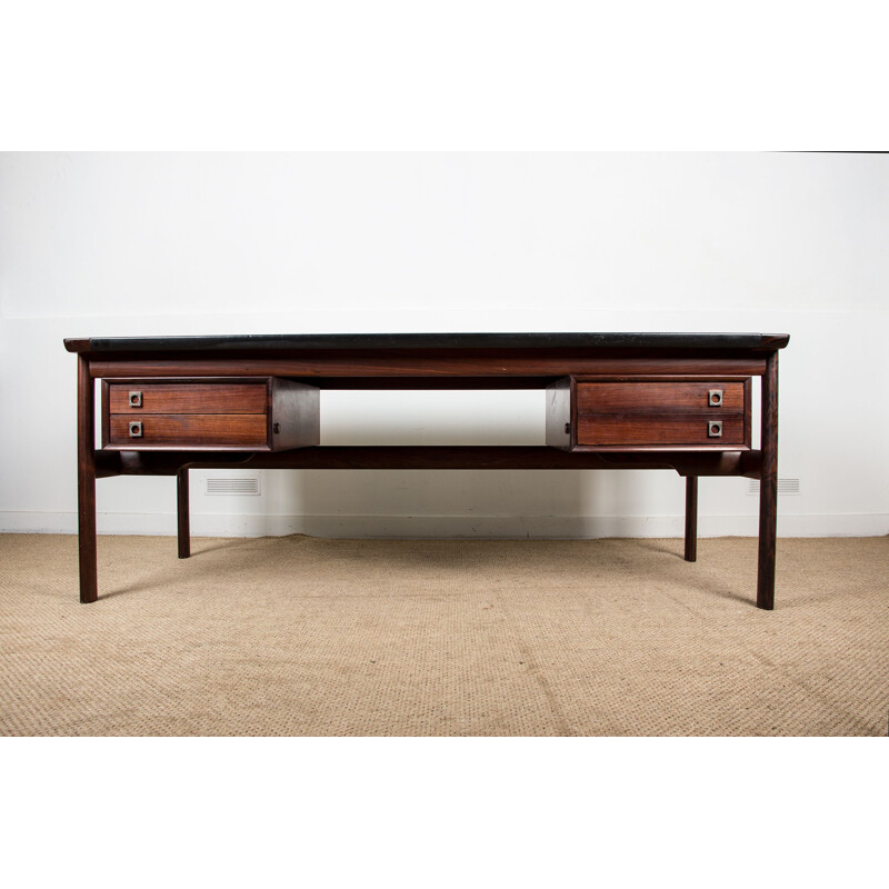 Grand table de bureau vintage en palissandre Arne Vodder Danemark 1960