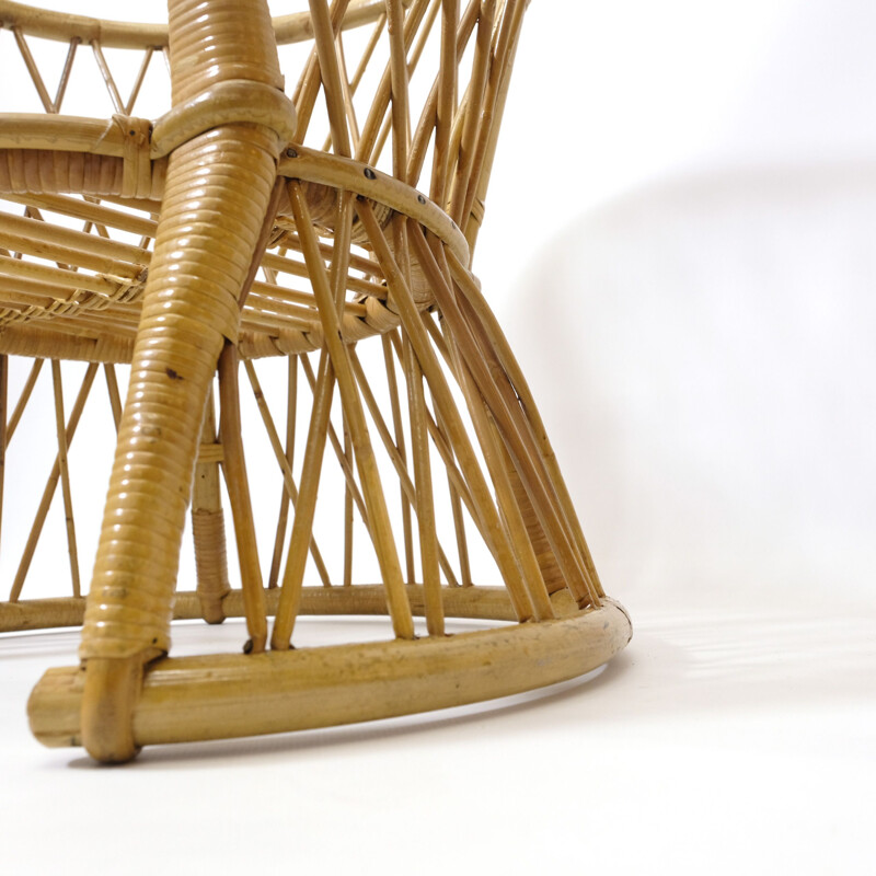 Vintage children's chair in rattan, 1970