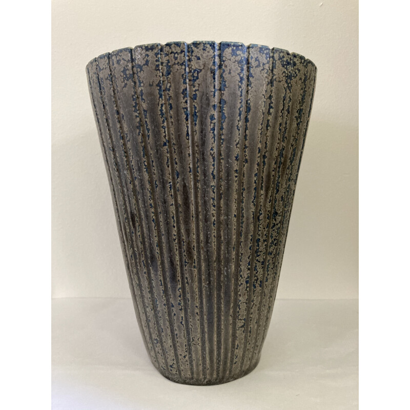 Vintage vase by Arne Bang