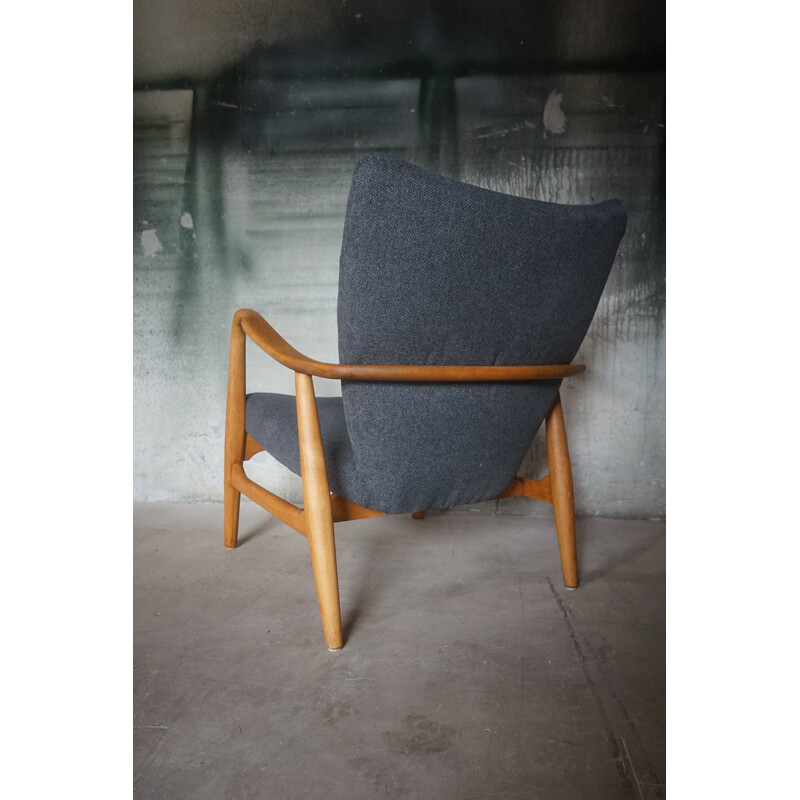 Vintage armchair with beech wood frame 