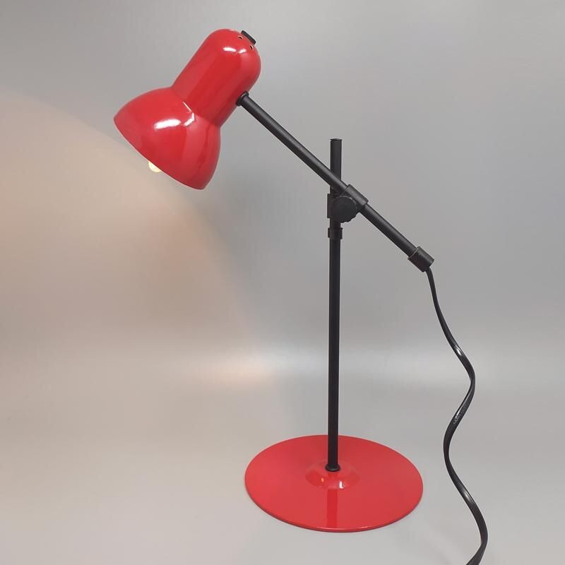 Lampe de table vintage rouge  par Veneta Lumi Italie 1970