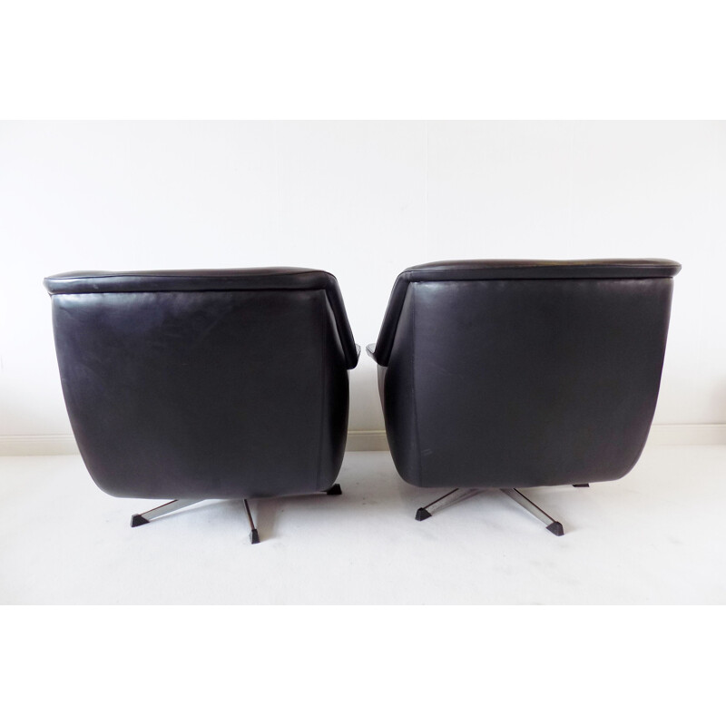  Ensemble de 2 fauteuils vintage en cuir noir par Werner Langenfeld 1960s